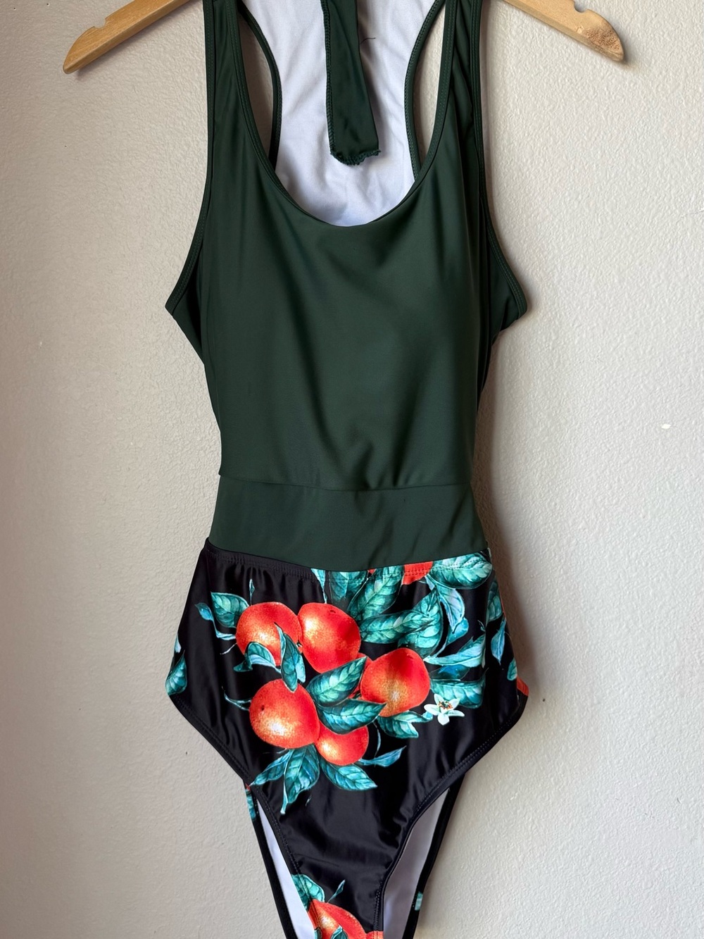 molybell NWT High-Waisted One-Piece Swimsuit Racerback Women’s Size L